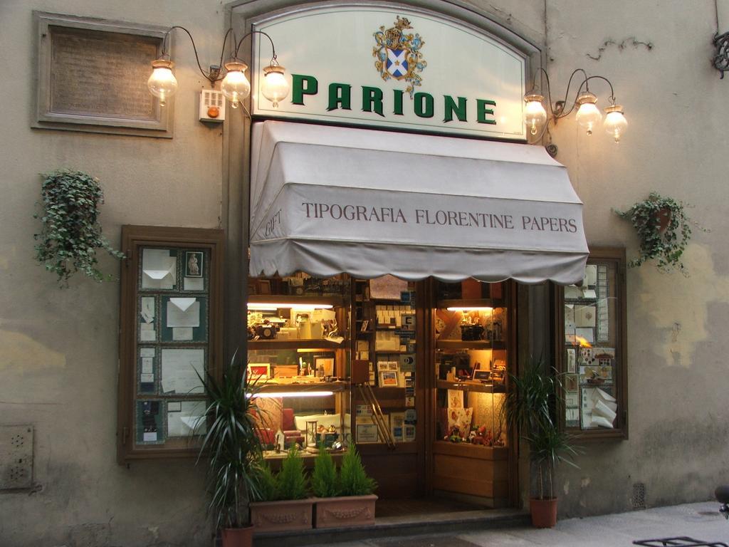 Ta - One Bedroom Luxury Apartment In The Fashion District Firenze Rom bilde